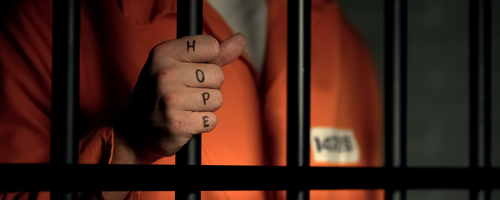 prisoners listening